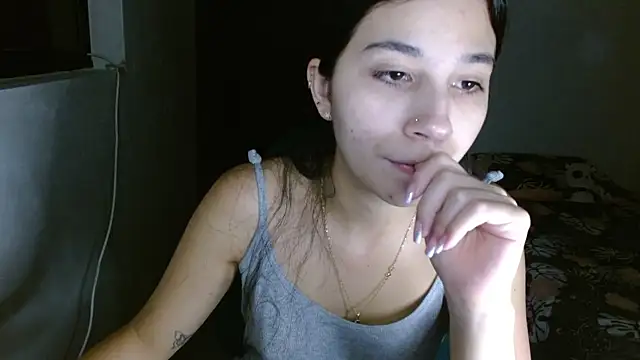 Snapshot of mia__lopez_ chatting on June 3, 2026, 2:47 am mia lopez online show from June 3, 2026, 2:47 am