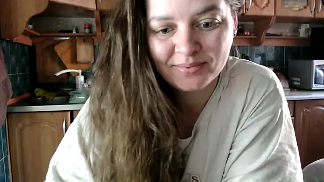 uliastar online show from March 8, 2026, 6:28 am