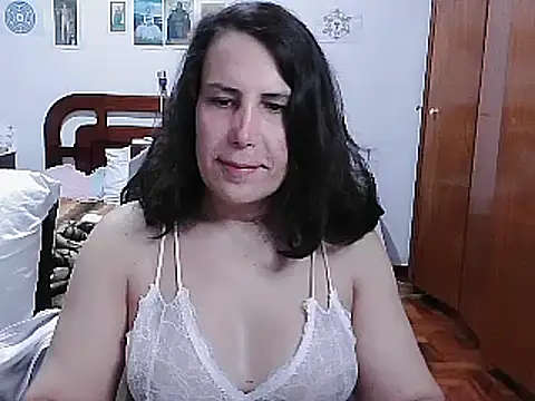 Snapshot of LauraVicttoria361215 chatting on March 10, 2025, 10:48 am LauraVicttoria361215 online show from March 10, 2025, 10:48 am