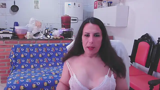 LauraVicttoria361215 online show from September 14, 2025, 1:10 pm