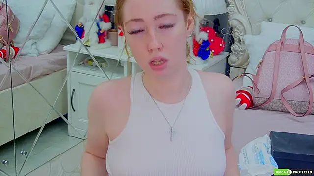 TinaBrook online show from January 12, 2026, 3:56 am