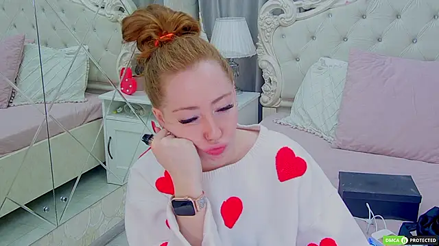 TinaBrook online show from February 4, 2026, 8:31 am