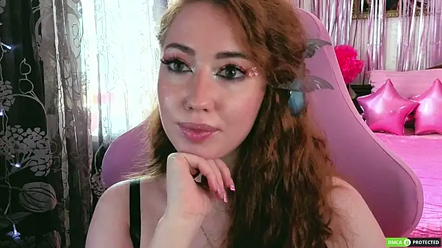 TinaBrook online show from June 18, 2026, 9:14 am