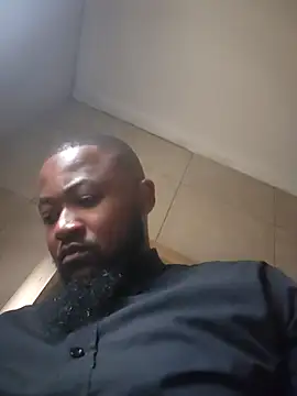 Snapshot of douksm chatting on February 19, 2025, 6:33 am douksm online show from February 19, 2025, 6:33 am