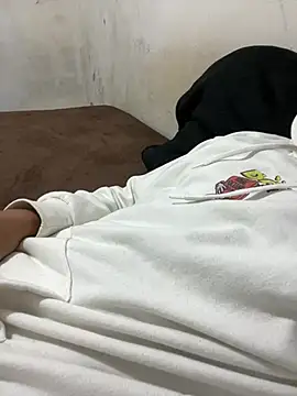 Snapshot of Magosupreme chatting on February 5, 2026, 7:35 am Magosupreme online show from February 5, 2026, 7:35 am