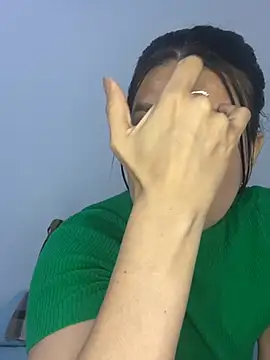 martina contreras online show from December 28, 2024, 7:11 am