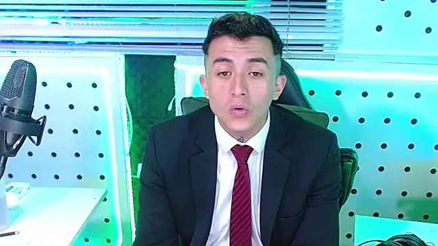 Darko0717 online show from December 18, 2025, 2:56 pm