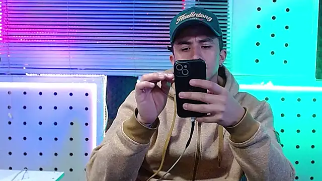 Darko0717 online show from March 11, 2026, 12:27 am