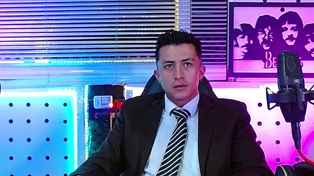 Snapshot of Darko0717 chatting on July 28, 2026, 4:39 pm Darko0717 online show from July 28, 2026, 4:39 pm