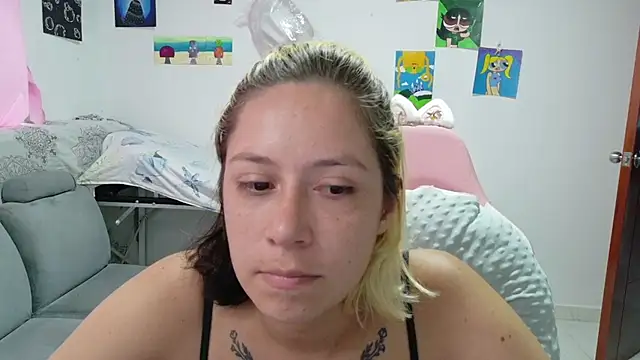 MommyMiaWs online show from April 29, 2026, 7:20 pm
