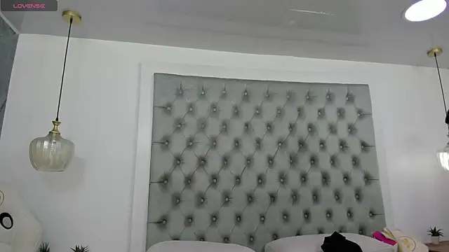 Snapshot of anette_cooper chatting on May 30, 2026, 1:35 am anette cooper online show from May 30, 2026, 1:35 am