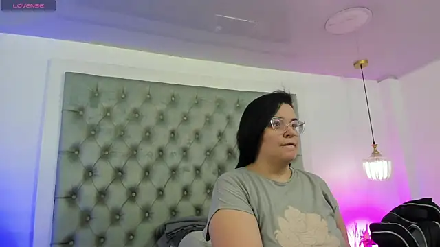 Snapshot of anette_cooper chatting on August 3, 2026, 3:27 am anette cooper online show from August 3, 2026, 3:27 am