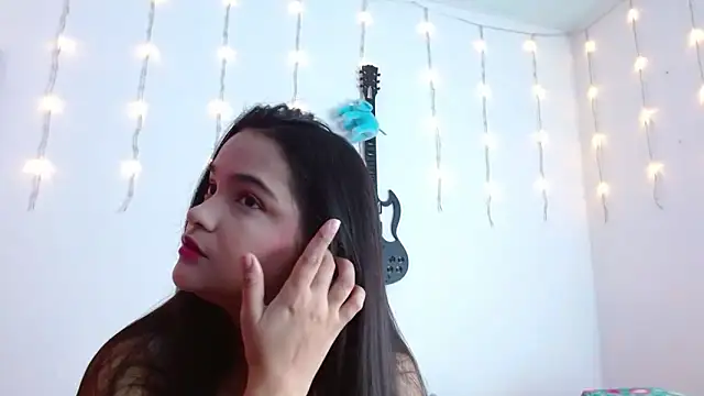 monica little23 online show from October 8, 2025, 12:03 pm