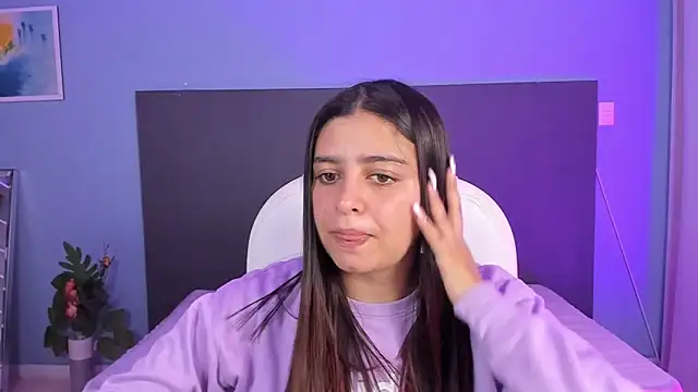 Snapshot of kylie_reyes chatting on December 26, 2024, 7:38 pm kylie reyes online show from December 26, 2024, 7:38 pm