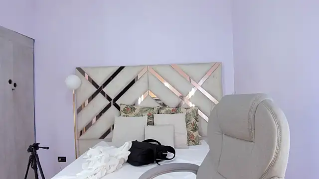 kylie reyes online show from March 2, 2026, 7:32 pm