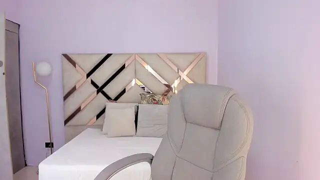 Snapshot of kylie_reyes chatting on June 13, 2026, 7:23 pm kylie reyes online show from June 13, 2026, 7:23 pm