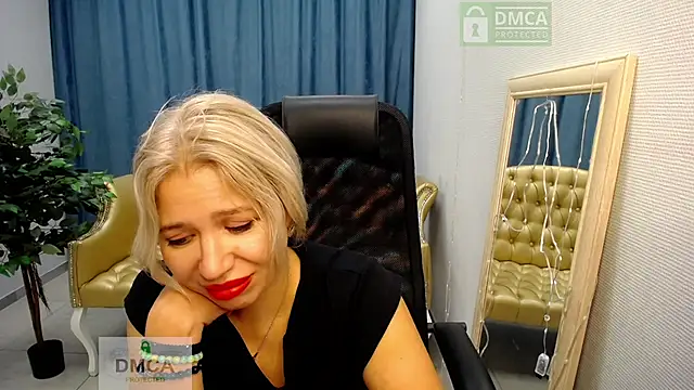 Dear Eva1 online show from November 23, 2025, 9:36 pm