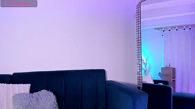 Snapshot of Gaia_Stone chatting on February 21, 2025, 12:39 pm Gaia Stone online show from February 21, 2025, 12:39 pm