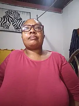YELLOW BONE online show from June 18, 2026, 8:24 pm