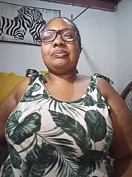 YELLOW BONE online show from June 23, 2026, 9:02 pm