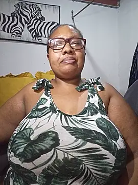 YELLOW BONE online show from June 27, 2026, 8:58 pm