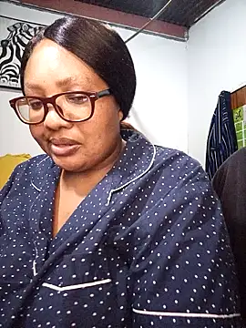 YELLOW BONE online show from July 12, 2026, 8:11 pm