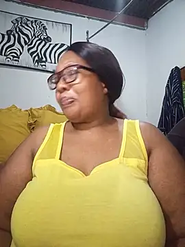 YELLOW BONE online show from July 14, 2026, 8:58 pm