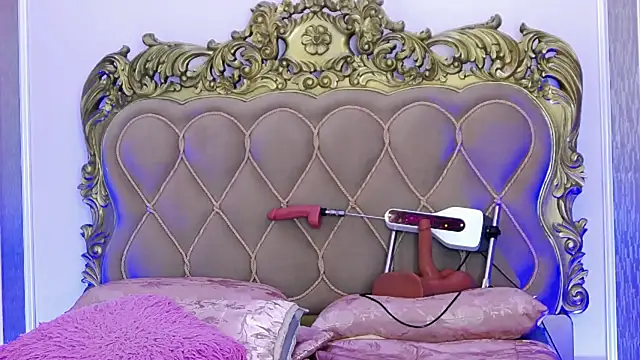 Snapshot of ChanelHarris chatting on December 7, 2024, 12:41 am ChanelHarris online show from December 7, 2024, 12:41 am