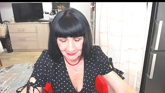 Snapshot of Tina_Joness chatting on February 19, 2025, 8:41 pm Tina Joness online show from February 19, 2025, 8:41 pm