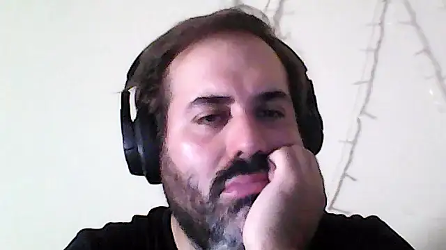 Snapshot of The_Masterxxx14 chatting on August 1, 2026, 8:57 am The Masterxxx14 online show from August 1, 2026, 8:57 am
