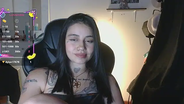 Snapshot of val_bardot chatting on May 26, 2026, 5:58 am val bardot online show from May 26, 2026, 5:58 am