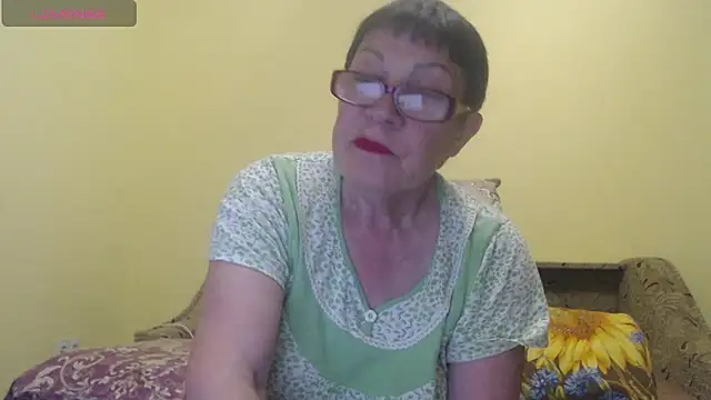 Sandra Carina online show from April 28, 2026, 2:21 am