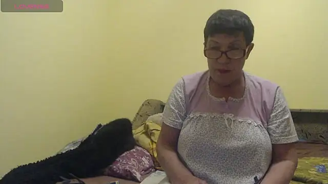 Sandra Carina online show from April 28, 2026, 8:36 pm