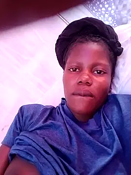 Snapshot of Slender-simple1 chatting on October 24, 2025, 6:54 am Slender-simple1 online show from October 24, 2025, 6:54 am