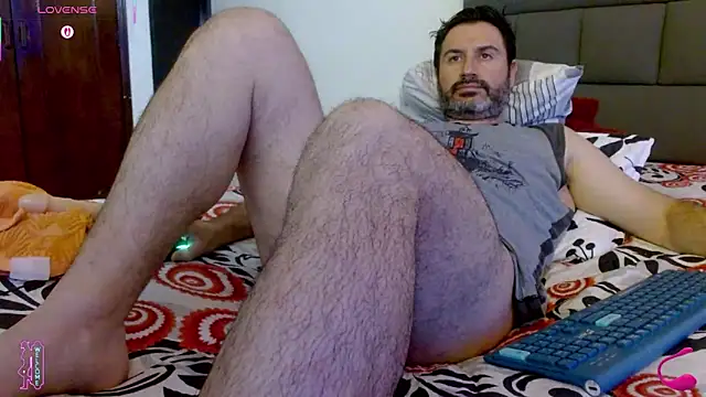 rodrher81 online show from June 21, 2026, 7:38 pm
