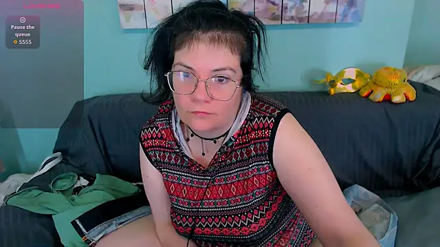 EverlyRays online show from May 28, 2026, 2:58 pm
