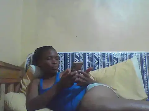 Smillie prety online show from April 22, 2026, 4:08 pm