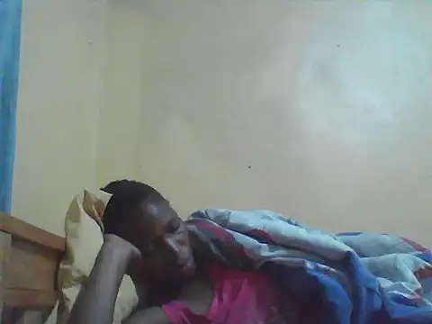 Snapshot of Smillie_prety chatting on May 17, 2026, 4:32 am Smillie prety online show from May 17, 2026, 4:32 am
