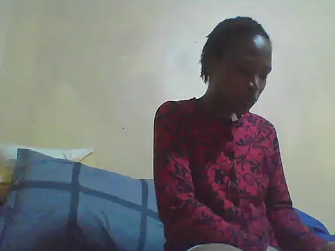 Snapshot of Smillie_prety chatting on May 18, 2026, 5:41 pm Smillie prety online show from May 18, 2026, 5:41 pm