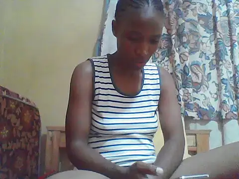 Snapshot of Smillie_prety chatting on June 12, 2026, 4:06 pm Smillie prety online show from June 12, 2026, 4:06 pm