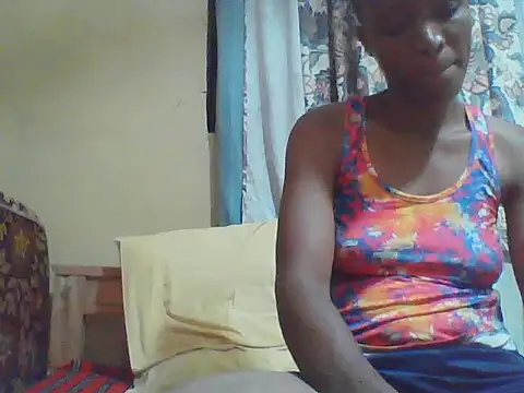 Snapshot of Smillie_prety chatting on June 13, 2026, 4:49 pm Smillie prety online show from June 13, 2026, 4:49 pm