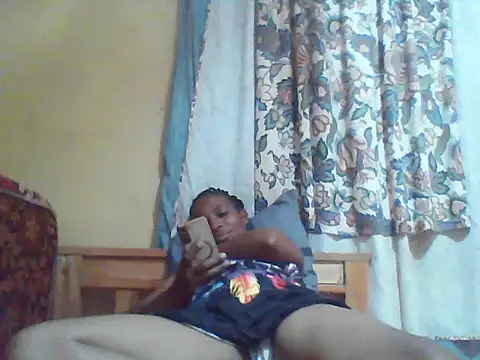 Snapshot of Smillie_prety chatting on July 6, 2026, 2:03 pm Smillie prety online show from July 6, 2026, 2:03 pm