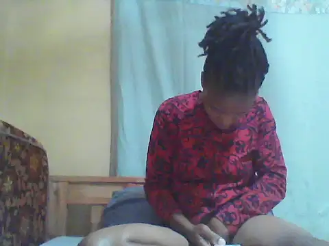 Snapshot of Smillie_prety chatting on July 24, 2026, 7:12 pm Smillie prety online show from July 24, 2026, 7:12 pm