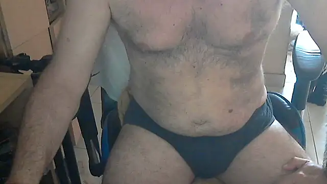 Snapshot of angelgarcia269 chatting on February 26, 2025, 3:08 pm angelgarcia269 online show from February 26, 2025, 3:08 pm