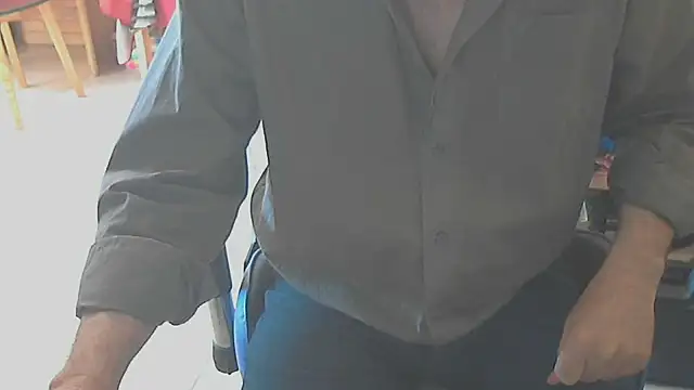 Snapshot of angelgarcia269 chatting on October 20, 2025, 11:21 am angelgarcia269 online show from October 20, 2025, 11:21 am