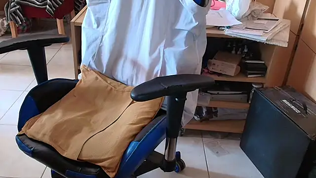 Snapshot of angelgarcia269 chatting on November 20, 2025, 11:54 am angelgarcia269 online show from November 20, 2025, 11:54 am