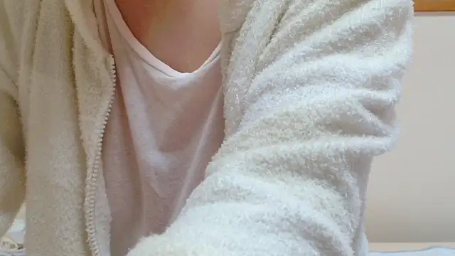 liliyRiSAcha-n online show from October 6, 2025, 5:49 am