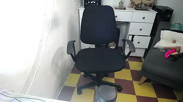 Madyson ho online show from September 9, 2025, 4:23 am