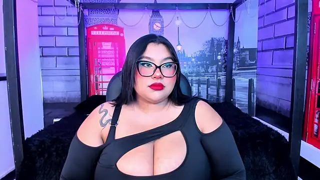 Snapshot of tifanny_bigboobs11 chatting on May 12, 2026, 11:51 am tifanny bigboobs11 online show from May 12, 2026, 11:51 am