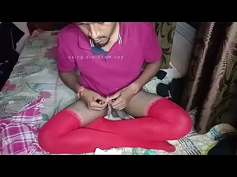 Sexypavi09 online show from November 30, 2025, 7:18 pm